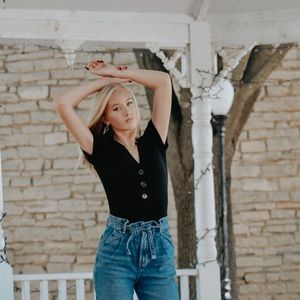 Meet your Posher, Harlee